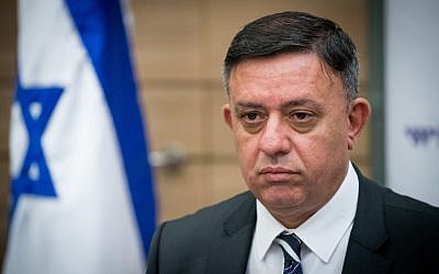 Labor party leader Avi Gabbay leads a faction meeting at the Israeli parliament on October 30, 2017. (Yonatan Sindel/Flash90)