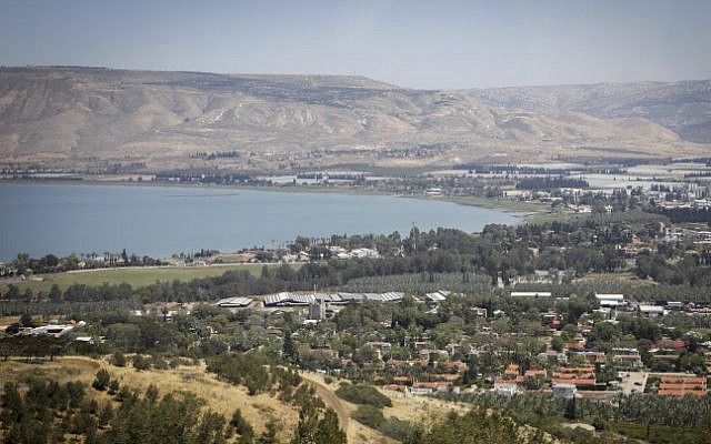 View of the Sea of Galilee, northern Israel, April 19, 2017. (Isaac Harari/Flash90)