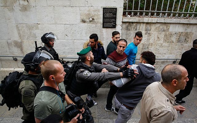 Illustrative: Israeli police clash with Palestinian protesters near Damascus Gate in the Old City of Jerusalem on December 22, 2017.(Suliman Khader/Flash90)