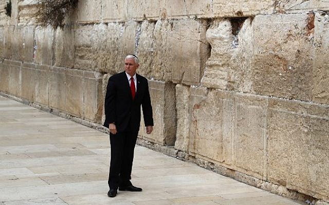 US Vice President Mike Pence visits Jerusalem's Western Wall on January 23, 2018. (AFP Photo/Thomas Coex)
