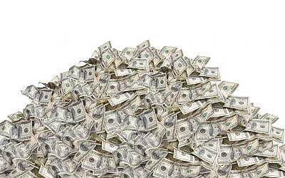 Illustrative. A pile of $100 bills. (choness, iStock by Getty Images)