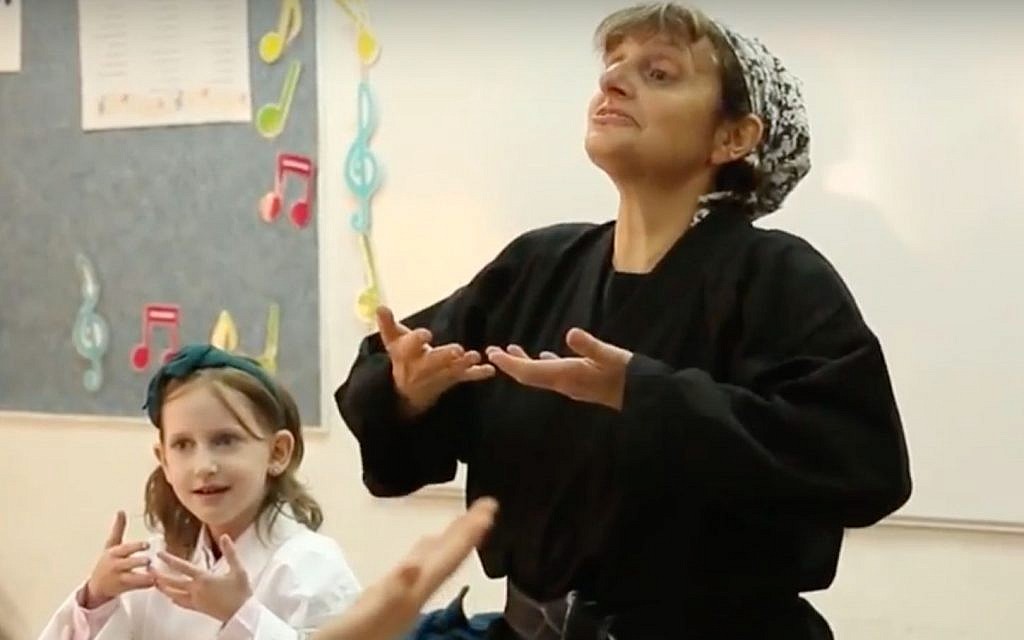 Yes we kendo! Volunteer martial artists teach kids with
