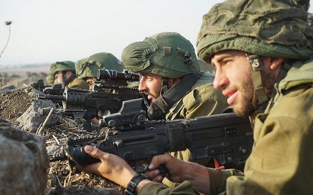 Israeli combat soldiers take part in an exercise. (Israel Defense Forces)