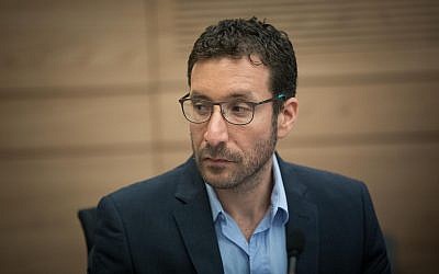 Zionist Union MK Itzik Shmuli attends a Labor, Welfare, and Health Committee meeting at the Knesset on October 17, 2017. (Yonatan Sindel/Flash90)
