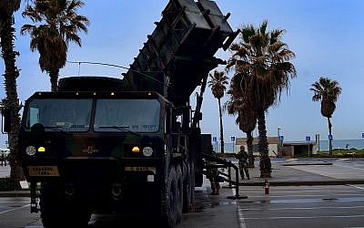 American, Israeli troops deploy a Patriot missile defense battery during the 2018 Juniper Cobra air defense exercise in March 2018. (US Army)