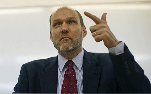 A June 2008 picture of Harvard Prof. Stephen Walt, who together with University of Chicago Prof. Mearsheimer, published a book arguing that pro-Israel special interest groups have manipulated the US political system to promote policies that favor Israel and run counter to American interests. (AP Photo/Ed Ou)