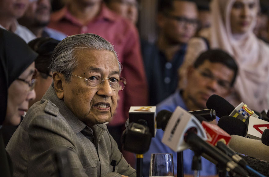 Malaysia's new 92-year-old prime minister is a proud anti ...