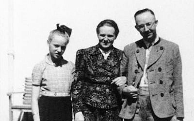 The family of Nazi SS chief Heinrich Himmler: daughter Gudrun, left, wife Margaret, center, and Heinrich, right, date unknown. (German Federal Archive, Image 146-1969-056-55/Wikipedia/CC BY-SA)