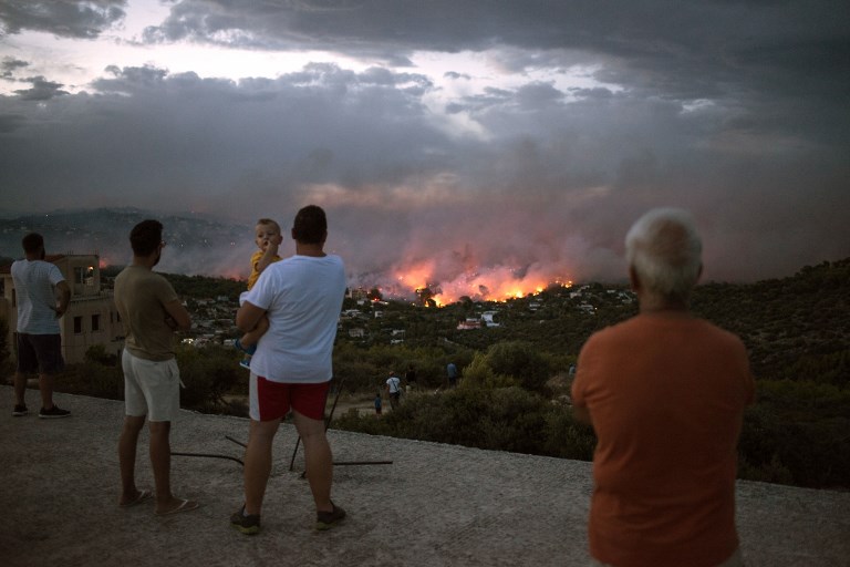 Israel offers Greece help in battling deadly wild fires
