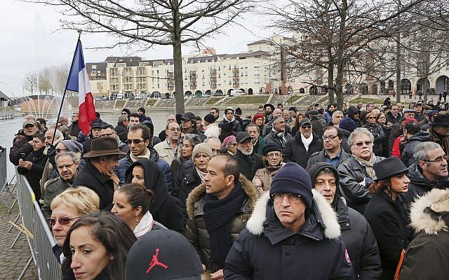 Illustrative People gather for a protest against anti-Semitism, in Creteil, east of Paris, Sunday, December 7, 2014, after an attack on a French Jewish couple revived worries about long-simmering anti-Semitic sentiment in France. (AP Photo/Remy de la Mauviniere)