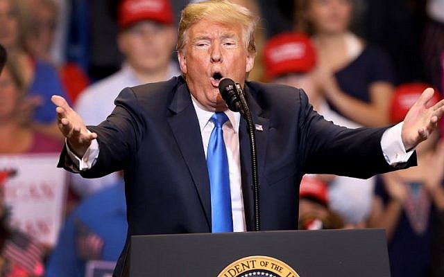 President Donald J. Trump singles out the media during his rally on August 2, 2018 at the Mohegan Sun Arena at Casey Plaza in Wilkes Barre, Pennsylvania. (Rick Loomis/Getty Images/AFP)