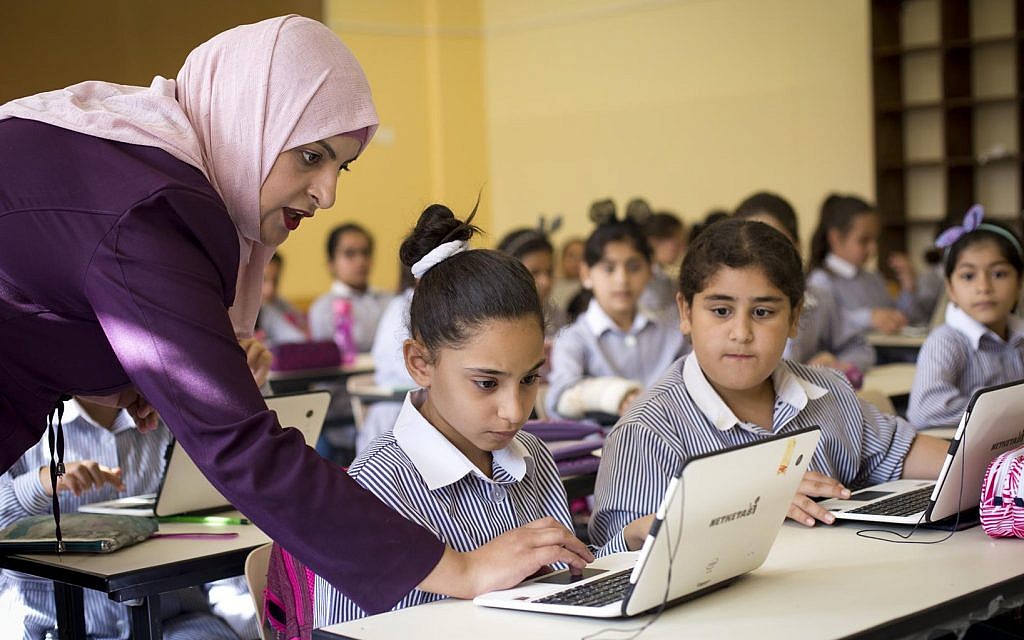 Palestinian schools strive to modernize classrooms The Times of Israel