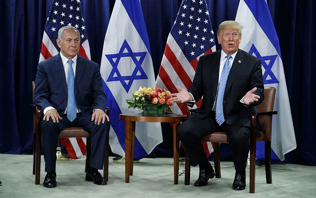 US President Donald Trump (right) and Prime Minister Benjamin Netanyahu meet at the United Nations General Assembly at UN Headquarters, on September 26, 2018. (AP Photo/Evan Vucci)