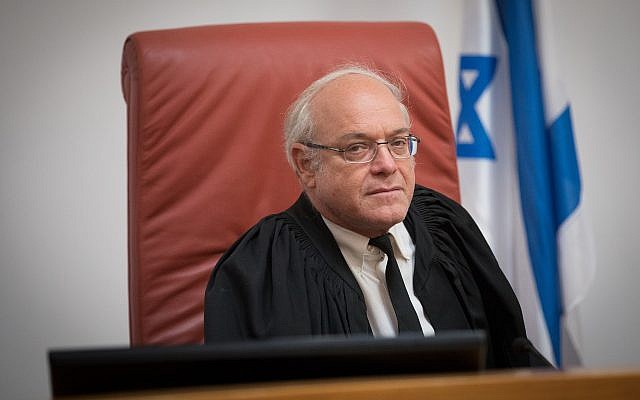 Supreme Court Justice Neal Hendel at the Supreme Court in Jerusalem on April 23, 2018. (Yonatan Sindel/Flash90)
