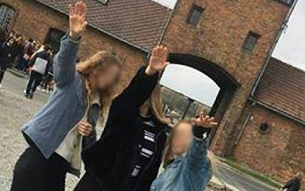 Polish Teens Probed Over Photo Of Nazi Salute At Auschwitz The Times 