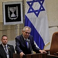 Czech President Milos Zeman speaks at the Knesset in Jerusalem on November 26, 2018. (AFP/Menahem Kahana)