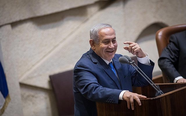 Prime Minister Benjamin Netanyahu speaks during a Knesset plenary session on October 31, 2018. (Hadas Parush/Flash90)