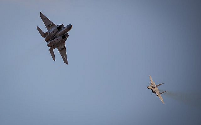 Israeli fighter jets performing an aerial show at a graduation ceremony at the Hatzerim Air Base in the Negev desert, December 26, 2018. (Aharon Krohn/ Flash90/ File)