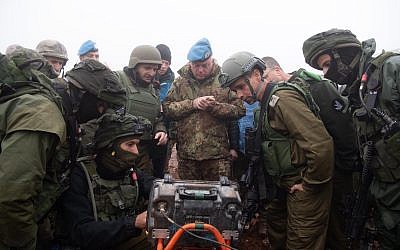 Israeli soldiers show UNIFIL commander Maj. Gen. Stefano Del Col a Hezbollah tunnel that penetrated Israeli territory from southern Lebanon on December 6, 2018. (Israel Defense Forces)