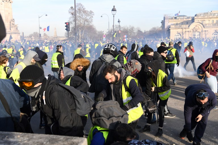 French Jewish intellectual attacked by anti-Semites during yellow vest ...