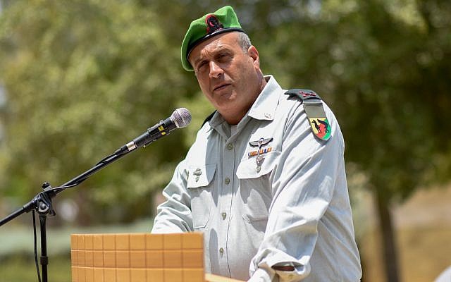 Brig. Gen. Yehuda Fuchs, commander of the army's Gaza Division, speaks to soldiers in an undated photograph. (Israel Defense Forces)