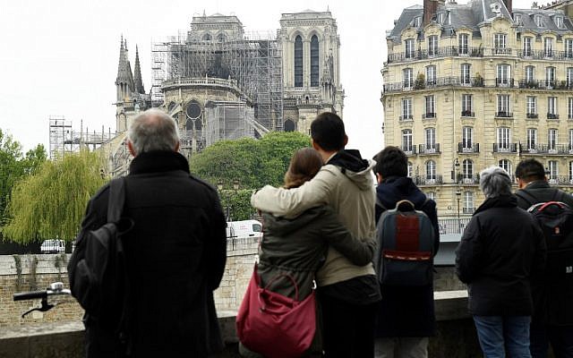 A Jewish Family Is Leading Fundraising For Notre Dame