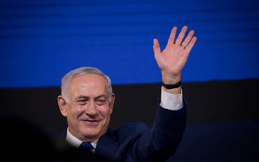 Prime Minister Benjamin Netanyahu addresses supporters as election results are announced in Tel Aviv, April 09, 2019. (Yonatan Sindel/Flash90)