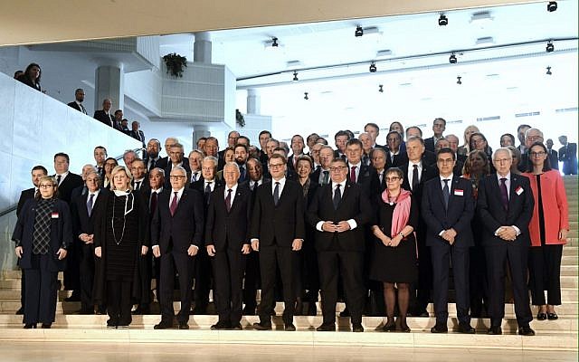 Participants gather for a group photo during the annual meeting of the Ministers for Foreign Affairs of the Council of Europe in Helsinki on May 17, 2019. Vesa Moilanen / Lehtikuva / AFP)