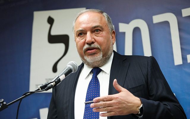 Yisrael Beytenu chairman Avigdor Liberman leads a party faction meeting at the Knesset on May 13, 2019 (Noam Revkin Fenton/Flash90)