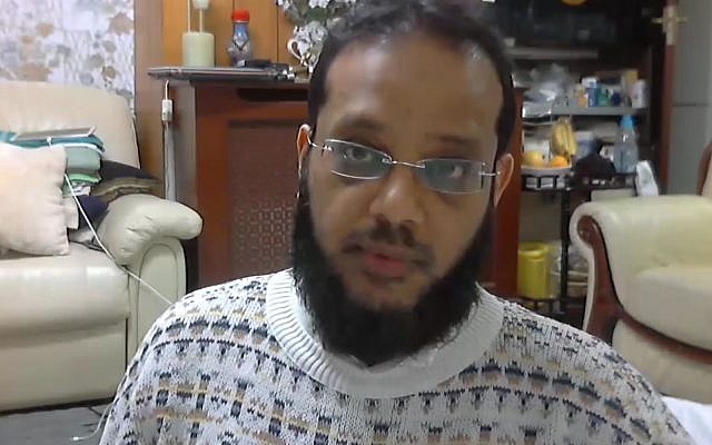 University of Essex science lecturer Maaruf Ali. (YouTube screenshot)