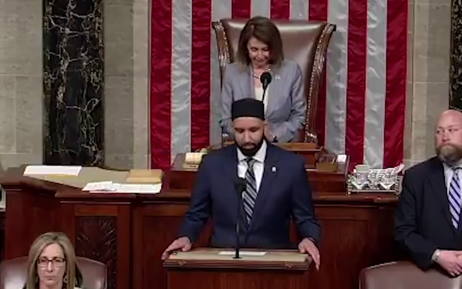AntiZionist imam delivers opening prayers in US House The Times of