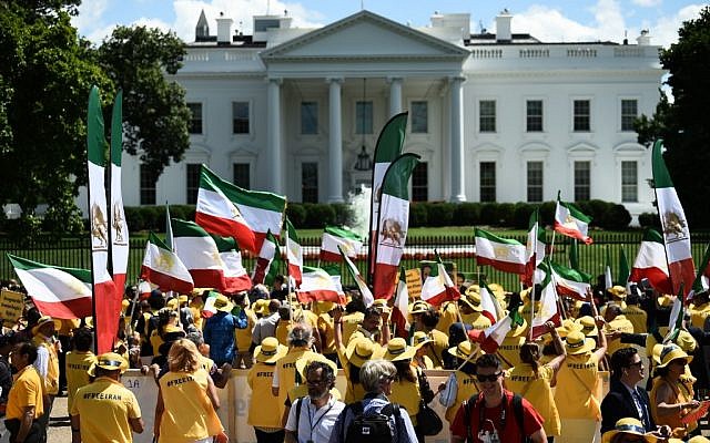 The Organization of Iranian American Communities march to urge 'recognition of the Iranian people's right for regime change,' in front of the White House in Washington, DC, on June 21, 2019. (Eric BARADAT / AFP)