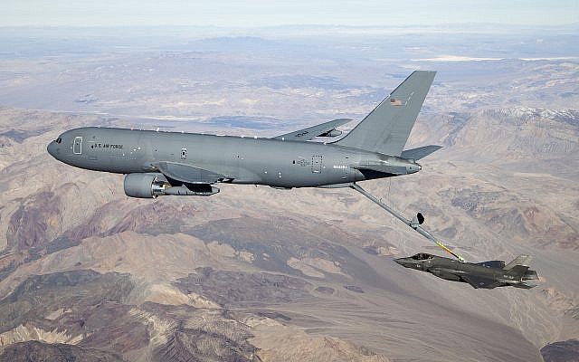 A US Air Force Boeing KC-46 Pegasus aerial refueling plane connects to a F-35 fighter jet over California, January 22, 2019. (US Air Force photo by Ethan Wagner)