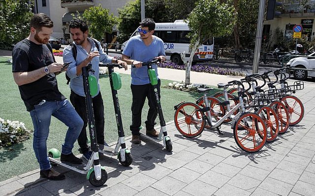 Profit Repræsentere konsulent Tel Aviv becomes electric scooter paradise for some, hell for others | The  Times of Israel
