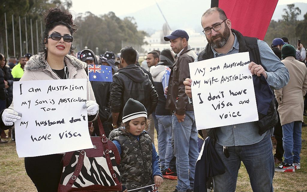 Hundreds Of Refugees Protest Outside Australian Parliament The Times Of Israel 8362