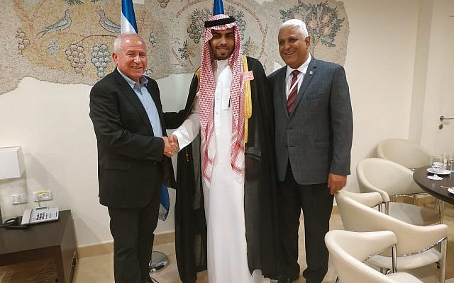 Likud MK Avi Dichter meeting Saudi blogger Mohammed Saud on July 22, 2019. (Credit: Knesset Spokesperson's Office)