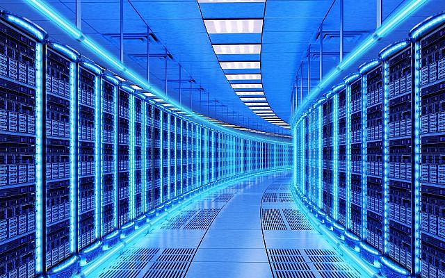 An illustrative image of a data center; server farm (cybrain; iStock by Getty Images)