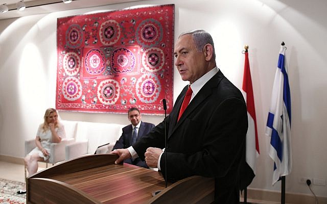 Prime Minister Benjamin Netanyahu speaks at the residence of the Egyptian ambassador in Tel Aviv on July 7, 2019 (Kobi Gideon/GPO)