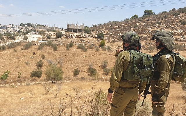 IDF troops conduct search operations in the Bethlehem area after the body of a student, Dvir Sorek, later found near the settlement of Migdal Oz in Gush Etzion, on August 8, 2019. (Israel Defense Forces)