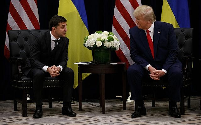 US President Donald Trump meets with Ukrainian President Volodymyr Zelensky at the InterContinental Barclay New York hotel during the United Nations General Assembly, September 25, 2019, in New York. (AP Photo/Evan Vucci)