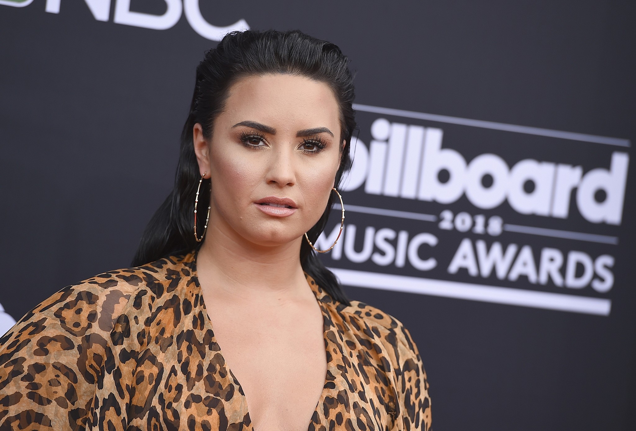 Demi Lovato apologizes after visiting, praising Israel The Times of