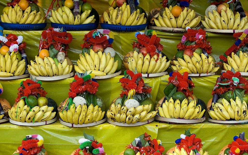 Bananas on display in a Jerusalem market. Banana farming is one of the most stable and profitable agricultural sectors in Israel and the largest among the country's plantation-based crops. (Moshe Shai/Flash90)