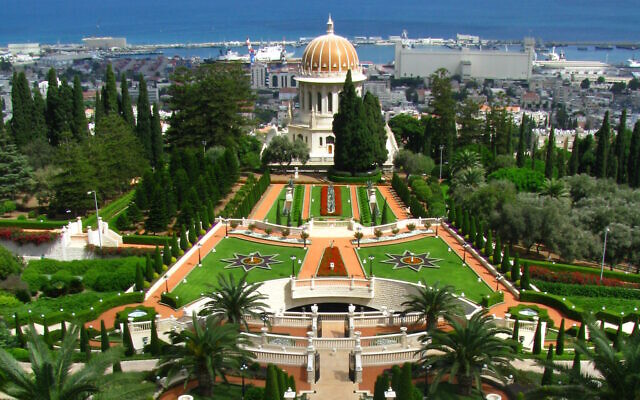 View of the Bahai Gardens terraces in Haifa, from above, 2008. (Wikipedia/Danny Lyulyev/CC BY-SA)