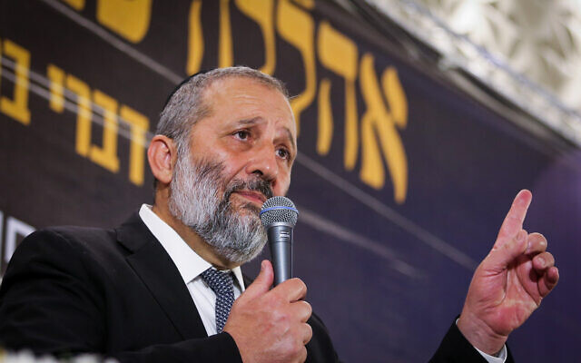 Shas party chairman Interior Minister Aryeh Deri addresses supporters at the Shas party event for the Jewish new year in Jerusalem on September 24, 2019. (Flash90)