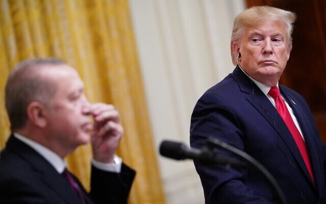 US President Donald Trump and Turkey's President Recep Tayyip Erdogan (L) take part in a joint press conference in the East Room of the White House in Washington, DC on November 13, 2019. (MANDEL NGAN / AFP)