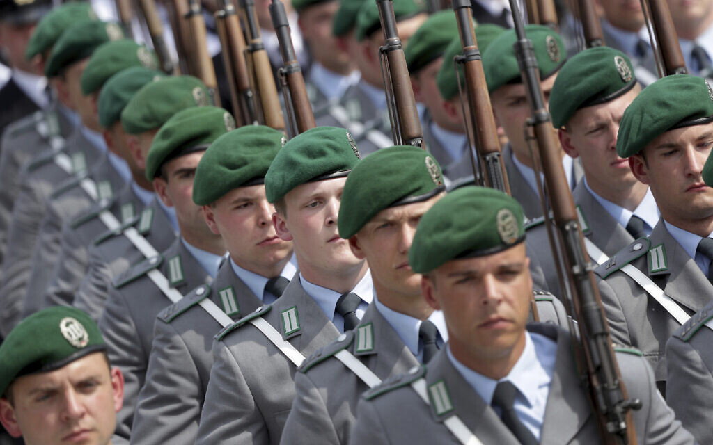 German soldier and relatives arrested over far-right extremism ...
