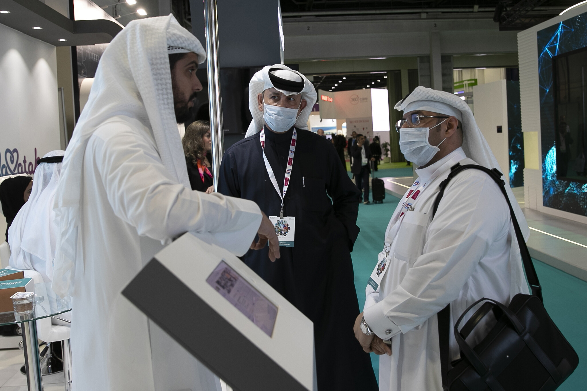UAE confirms 4 cases of new Chinese virus, the first in Middle ...