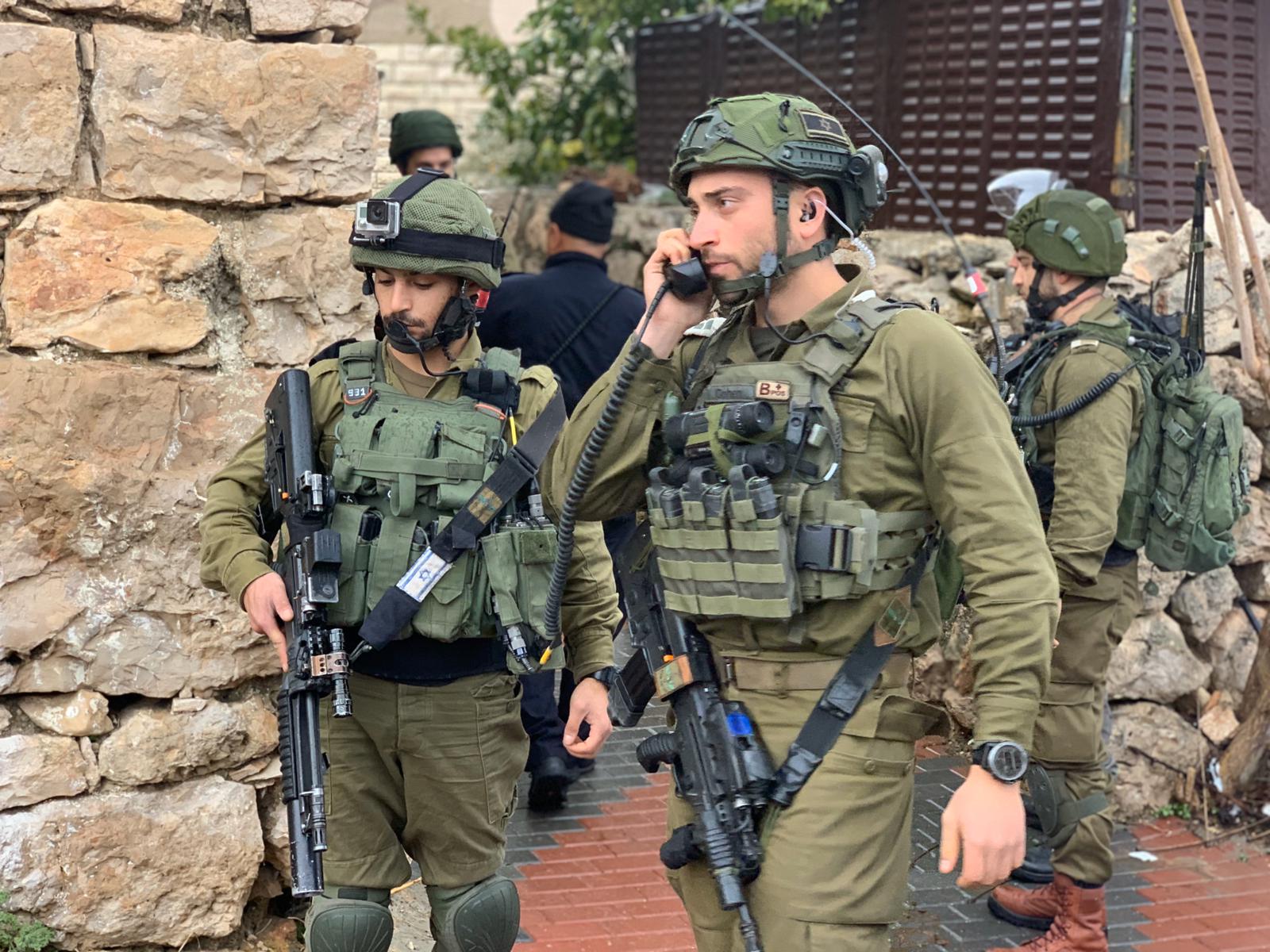 2 Palestinians try to stab soldiers, are shot — IDF The Times of Israel