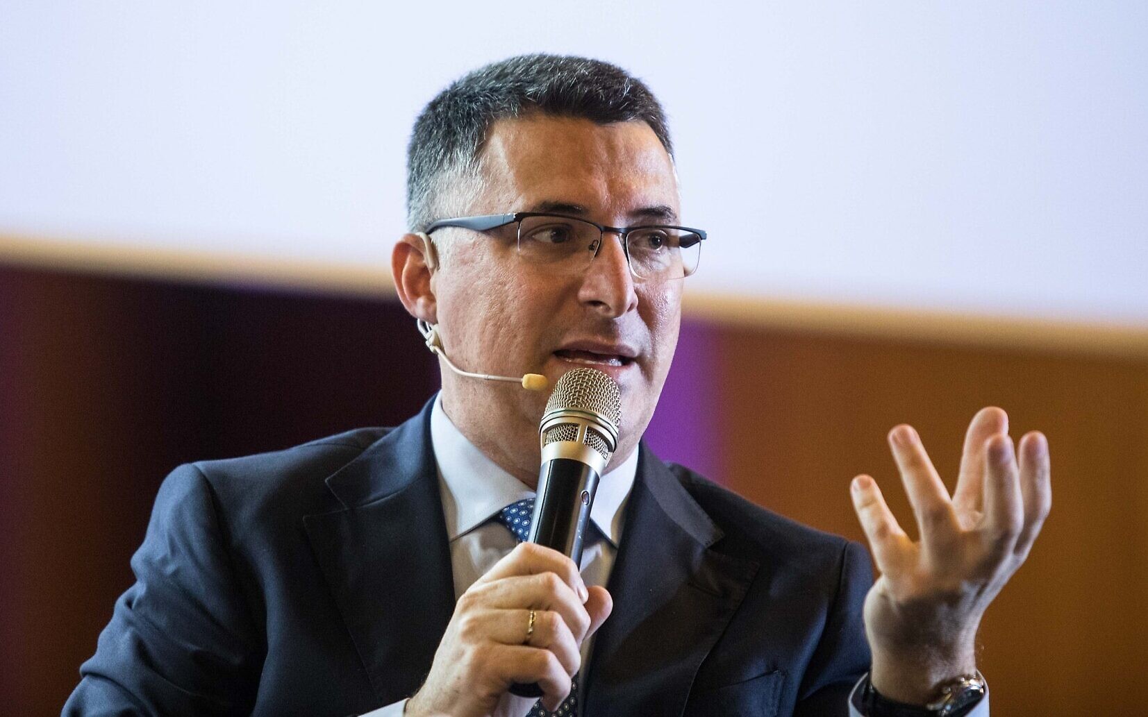 Likud MK Gideon Sa’ar speaks at the Conference of Presidents of Major American Jewish Organizations in Jerusalem, February 19, 2020. (Olivier Fitoussi/Flash90)