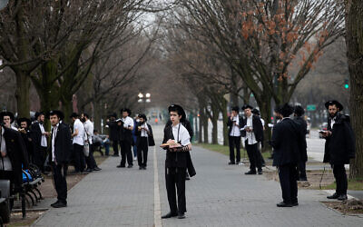 Hasidic Jewish community north of Montreal quarantined after COVID-19 outbreak